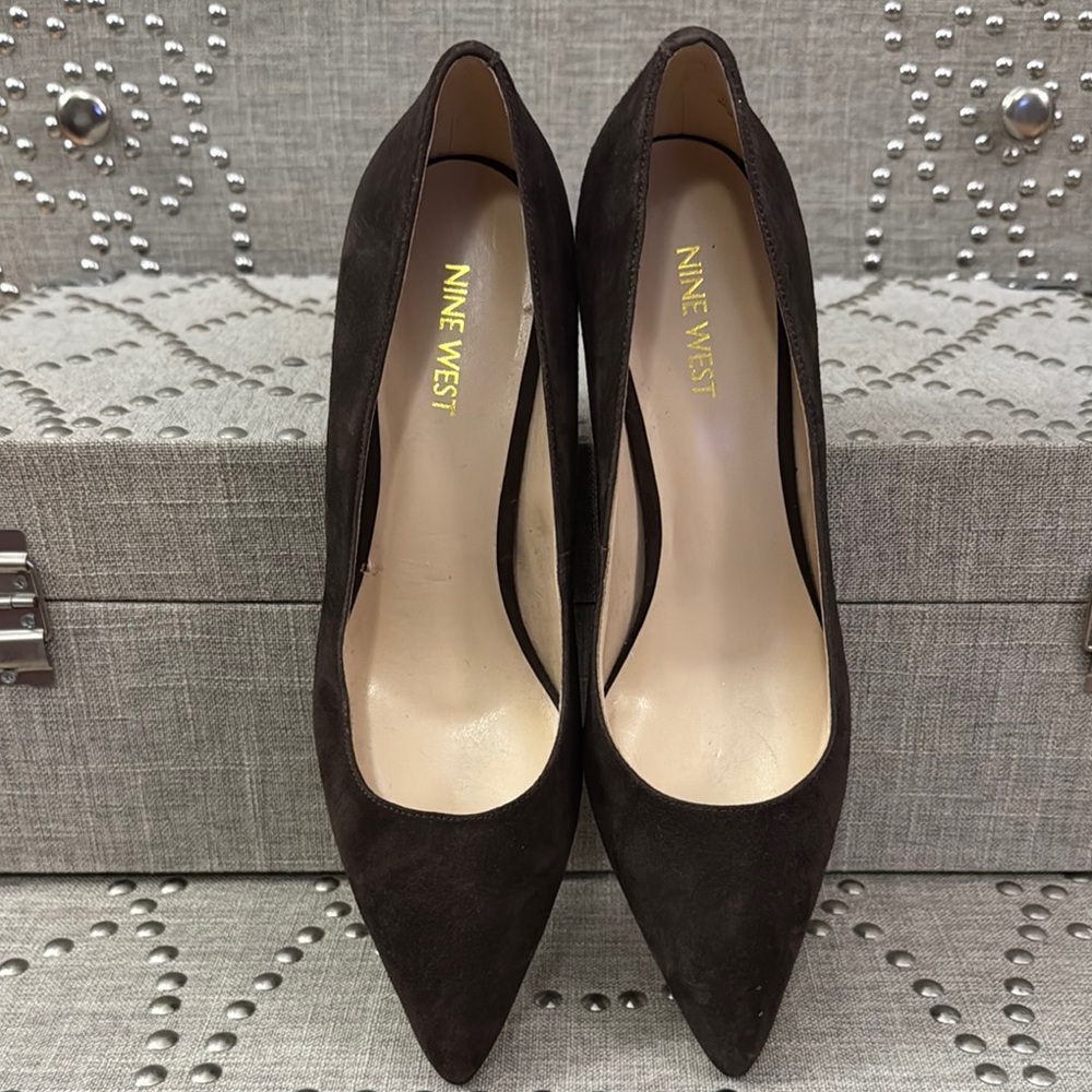 Nine West Margot Women's Kitten Heels Suede Brown Pumps